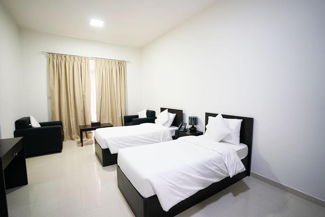 Aurak Guest House Ras al-Khaimah Ngoại thất bức ảnh